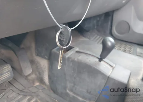 2012 Chevrolet Silverado 1500 Work Truck z USA, uszkodzony, nr VIN 1GCNKPEX8CZ104122